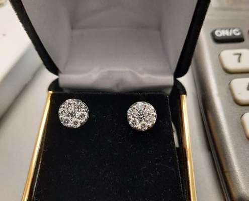 custom diamond stud earrings