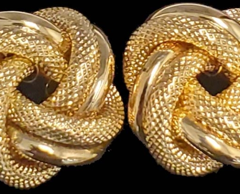 gold 14k love knot earrings