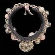 heart and faux pearl fashion bracelet